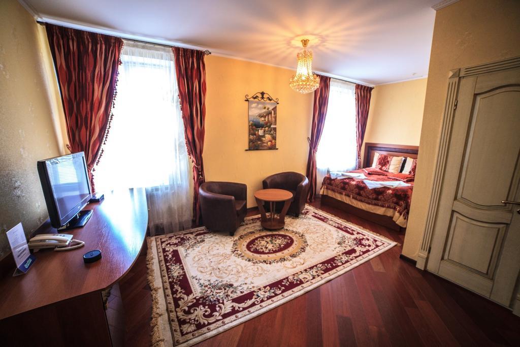 Imperiya Khmel'nyts'kyy Quarto foto